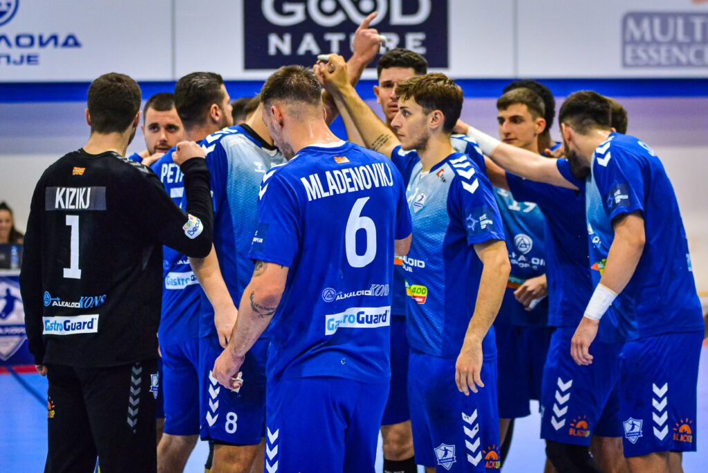 Алкалоид го декласира Борец со - 12 голови разлика!
