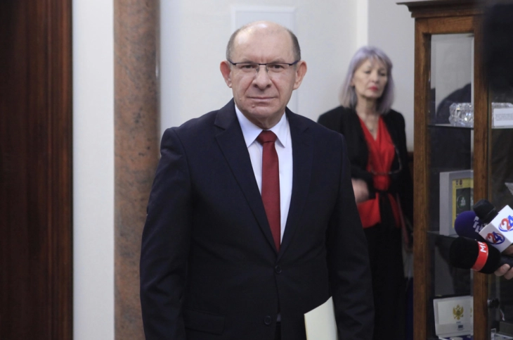 Владата и официјално го задолжи Министерството за правда да достави предлог за разрешување на јавниот обвинител