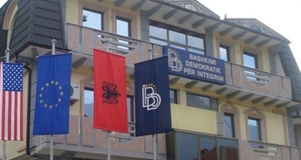 Од ДУИ велат дека се пионери во борбата против корупцијата, како поддршка на својата идеја за партиски ветинг