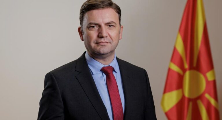 Османи: ВЛЕН, предмет на потсмев од сопствените партнери