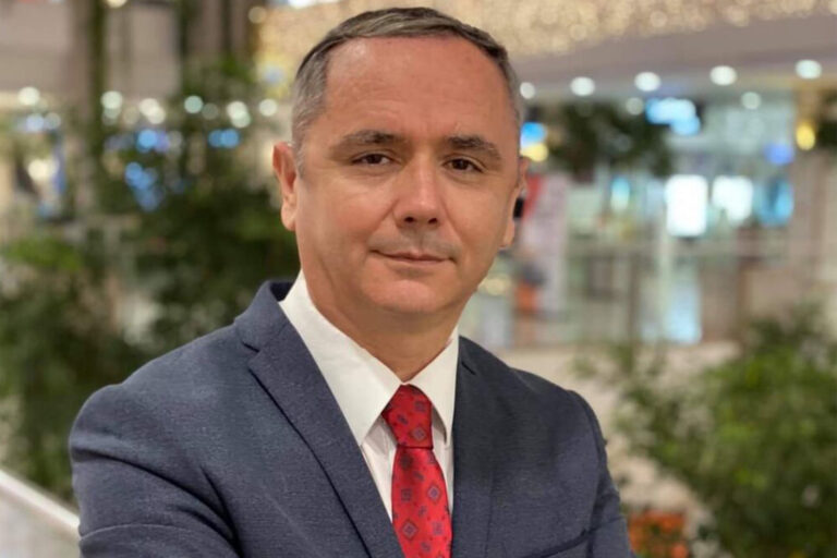 Скендер Реџепи Зејд: Мицкоски против ЕУ со кршење на правата на Албанците ја спроведува руско-српската агенда