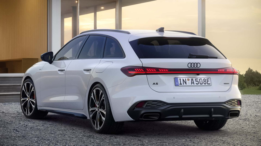 Новиот „A5“ plug-in хибрид ја има моќта на „Audi S5“! (ФОТО/ВИДЕО)