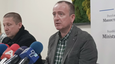 Пет пациенти пуштени денеска, двајца се враќаат од Литванија и Шведска, четворица во критична состојба