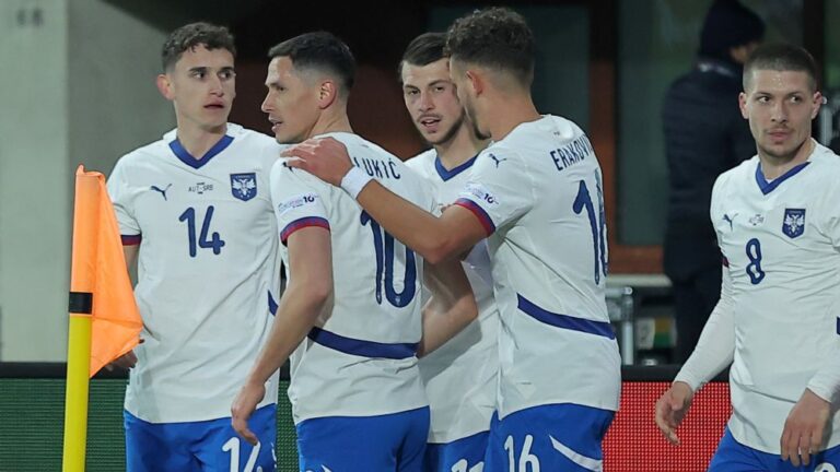 Србија со деби гол на Самарџиќ одигра реми во Австрија (ВИДЕО)