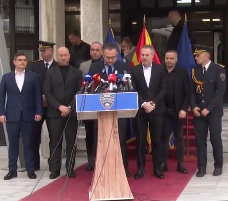 Тошковски: Пиротехниката ја донеле ДНК - Во "Пулс" имало 500 лица