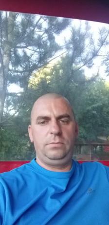 ФОТО: Ова е возачот на Брза Помош кој почина - "Човек планина, цел ден спасуваше животи"
