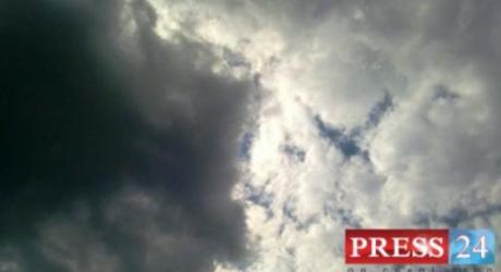Поројните дождови направија хаос во Скопје - УХМР најавува до кога ќе врне