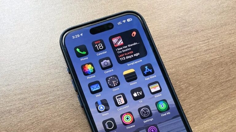 Проблем за корисниците на „iPhone“: Се појавуваат апликации кои не ги инсталирале