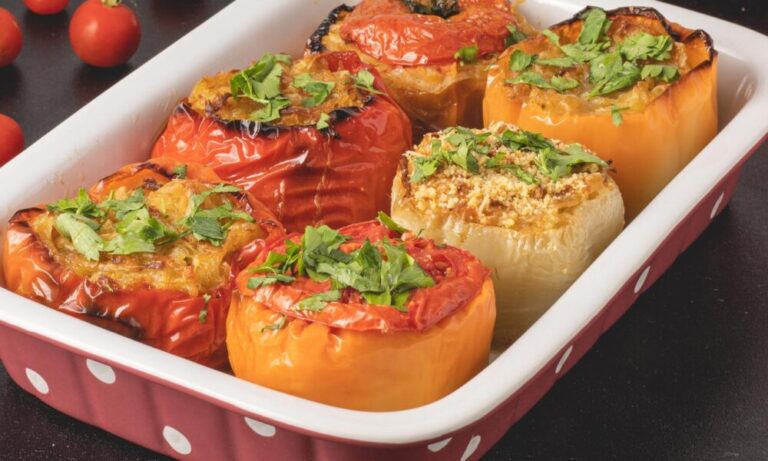 Традиционален рецепт за полнети пиперки – хит идеја за вкусен викенд ручек!